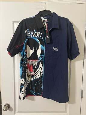 Teddy Fresh x Marvel Venom Half-And-Half Split Button-Up Shirt 3XL FINAL MARKDOW